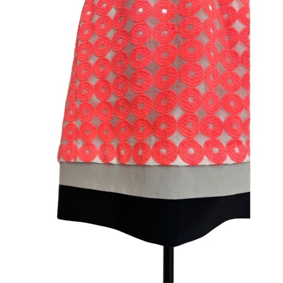 DIANE von FURSTENBERG ~ Chic Coral Patterned Sleeveless Fully Lined Dress size 4 - Picture 5 of 8